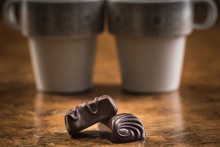 Creative Chocolate Photography - chocolates with coffee cups
