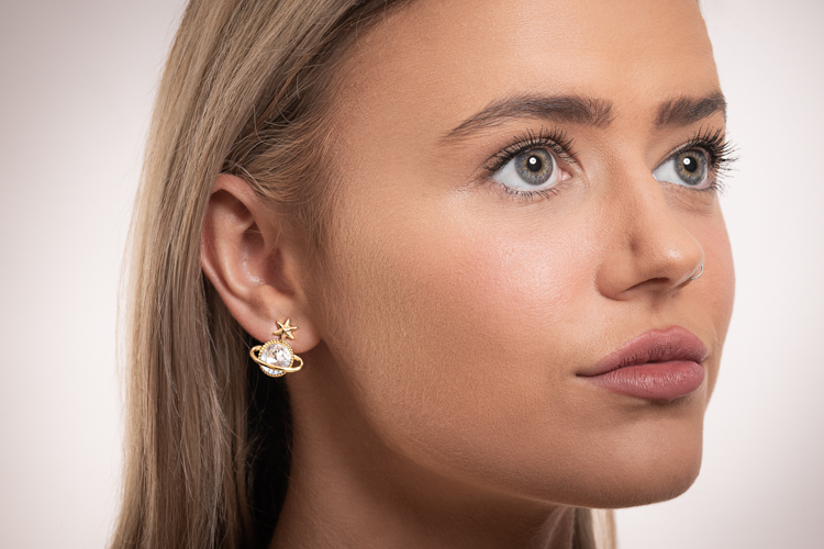 Lifestyle jewellery photography sample - Lily with ear stud